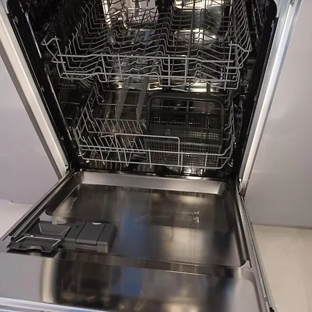 Ariston - Casino - Private Parking Glamour 2 Apartment